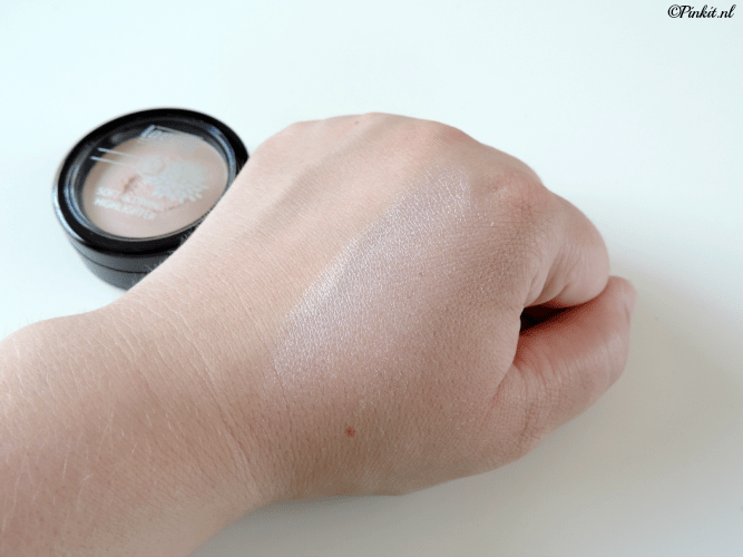 REVIEW|LAVERA SOFT GLOWING HIGHLIGHTER Pinkit.nl